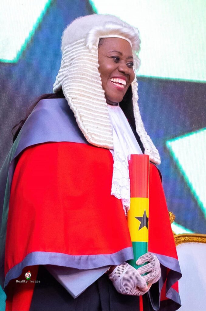 chief_justice_gertrude_araba_esaaba_sackey-torkornoo_swearing_in